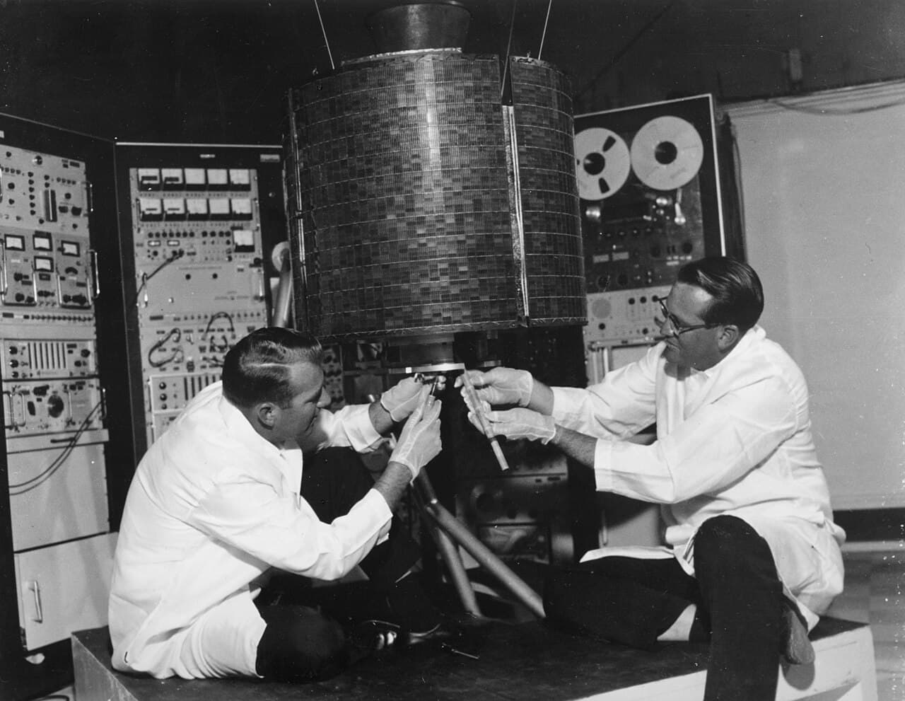 Intelsat I